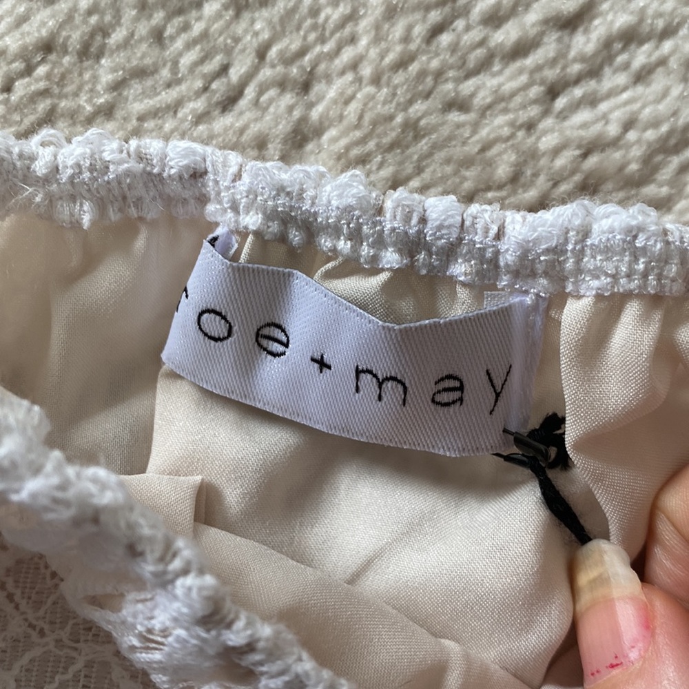 🥭 (4 for $15) ROE+MAY Lacy Off the Shoulder Crop Top - Picture 7 of 9
